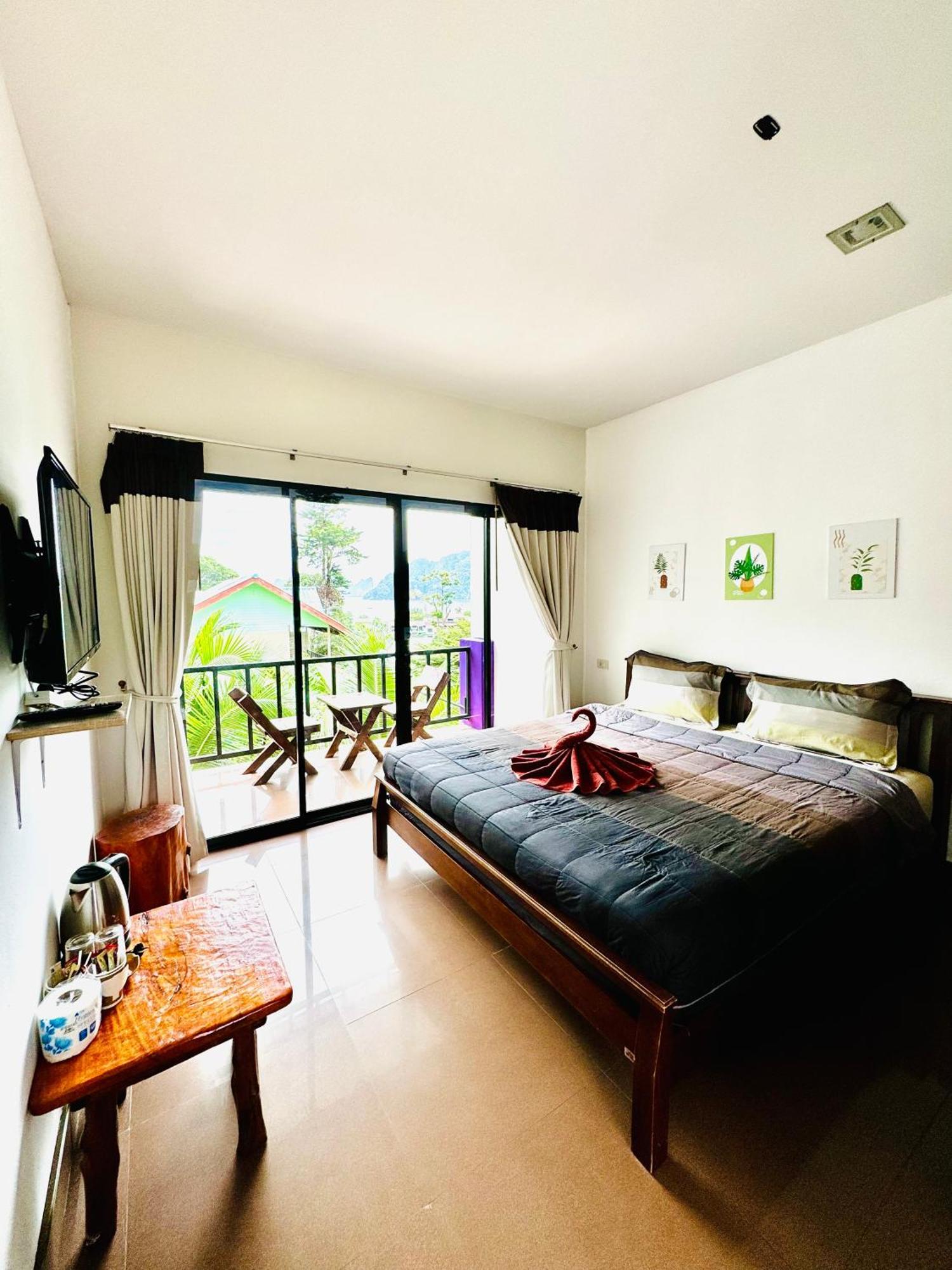 View Garden Resort Phi Phi Islands Exterior photo