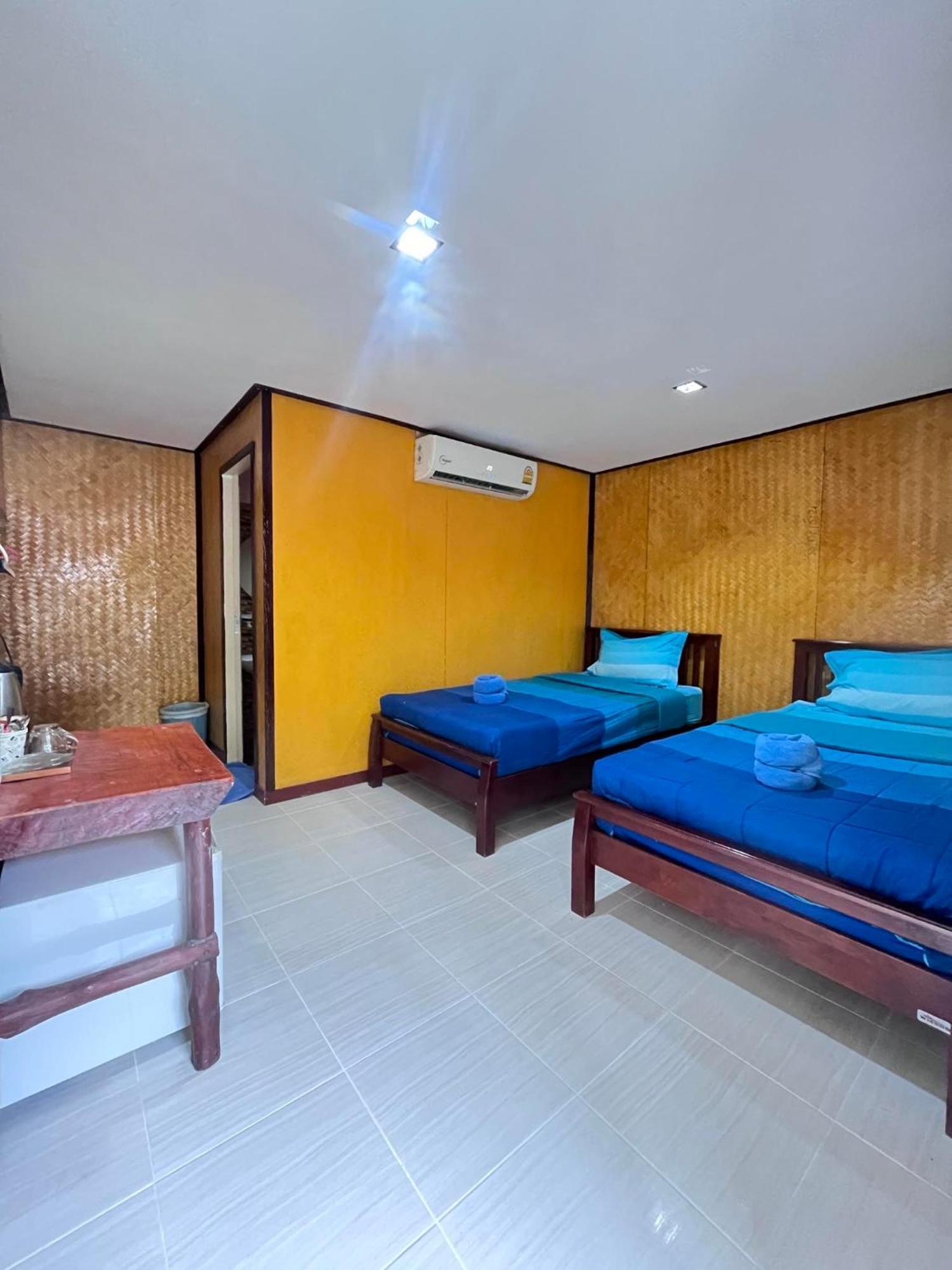 View Garden Resort Phi Phi Islands Exterior photo